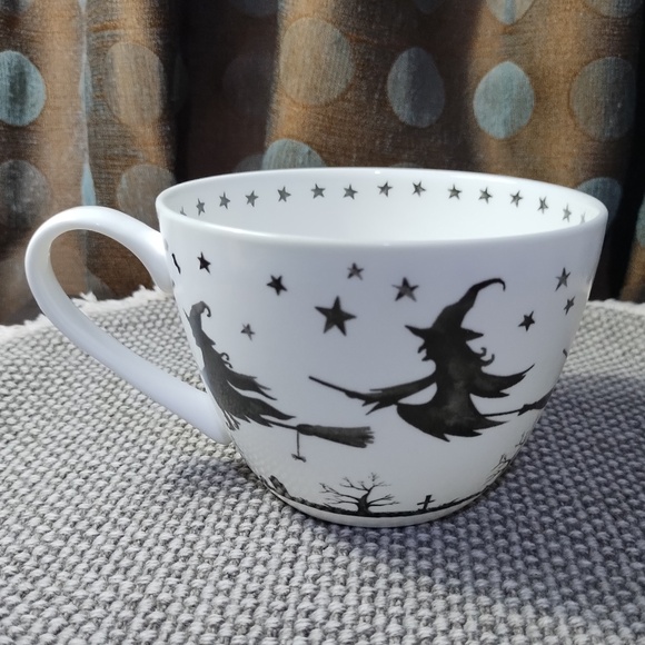 2 Portobello By Design Halloween Mugs - Picture 6 of 10